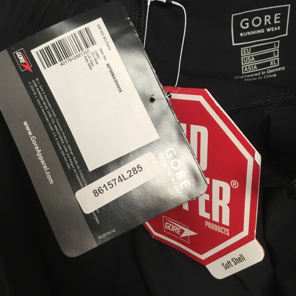 Men’s soft shell running pants. - Picture 3 of 4